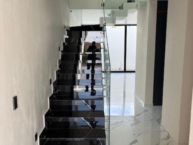 Casa en venta coto Galo en Valle Imperial