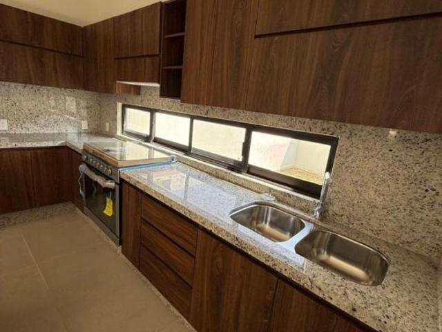 CASA EN VENTA COTO MARFIL LOMAS PUNTA DEL ESTE