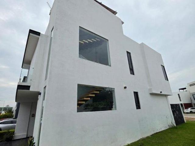 CASA en VENTA coto SENECA EL CAMPESTRE ZAPOPAN