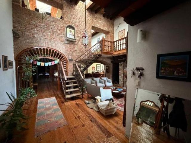 CASA EN VENTA, COYOACÁN