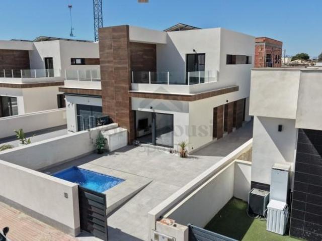 Casa en venta Daya Nueva