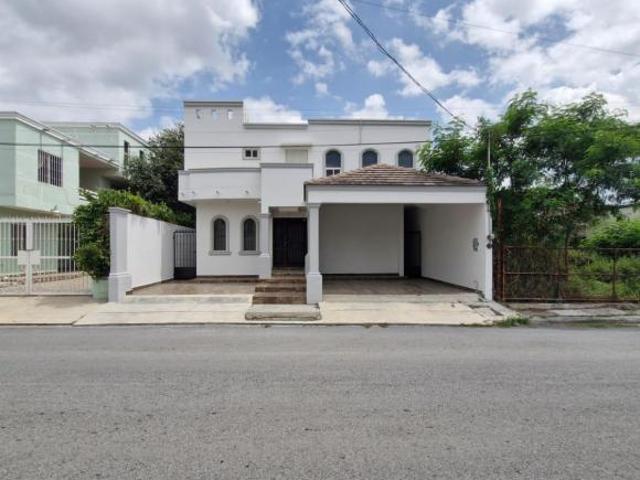 Casa en venta de Oportunidad en Centro de Cadereyta
