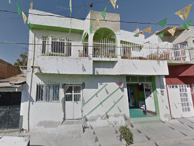 !Casa En Venta De Adjudicación Bancaria Ubicada En Antonio Barona, Emiliano Zapata, Celaya Gto!