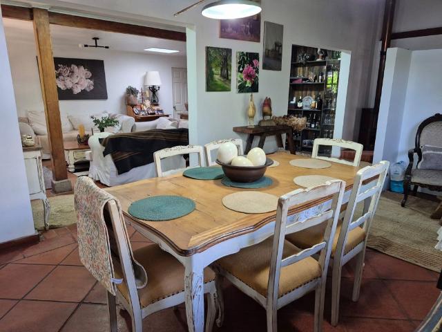 CASA EN VENTA DE CAMPO FAMILIAR CON PISCINA Y QUINC