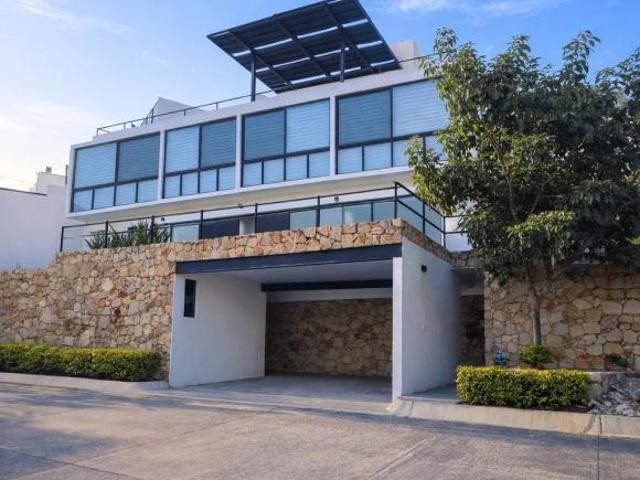 Casa en venta, de descanso en Vistalago Tequesquitengo | Fraccionamiento privado