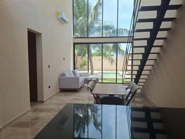 Casa en venta de playa amueblada a 2 cuadras del mar, Chicxulub Puerto. 4
