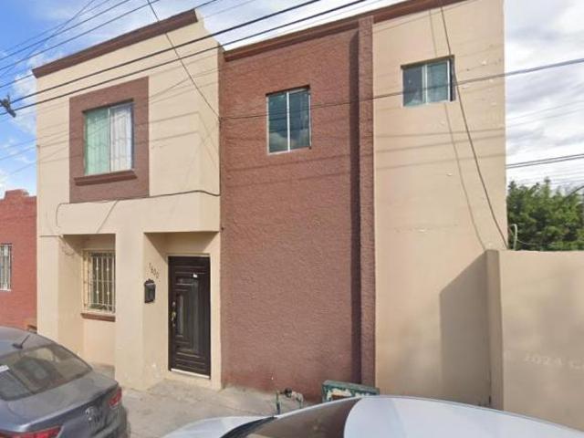 Casa en venta de Remate en Los Bosques, Monclova, Coah