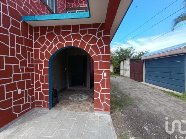 Casa en Venta de Tres Recamaras en Privada en Jiutepec Morelos