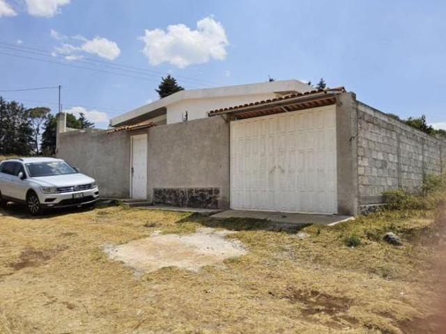 Casa en venta de un nivel en Jiloteoec