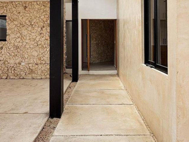 CASA EN VENTA DE UN PISO EN AIRE PURO EN MERIDA YUACATAN