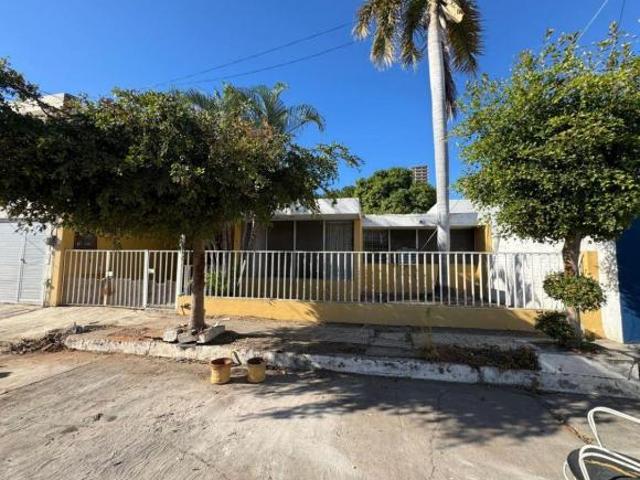 Casa en venta de un piso en La Ferro Mazatlán