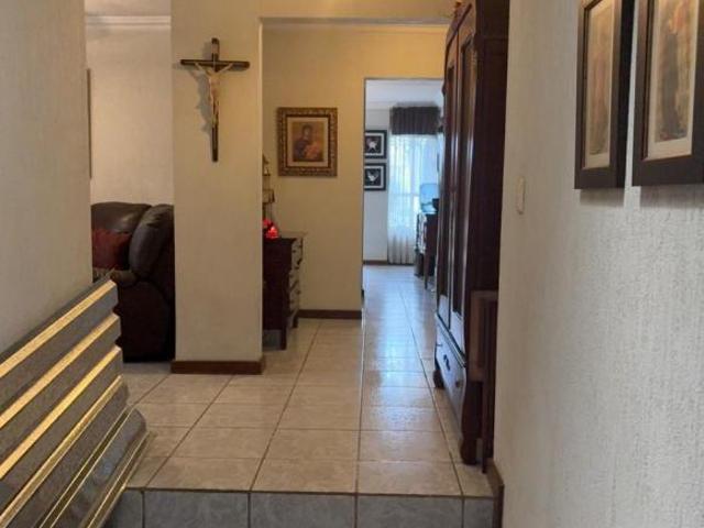 Casa en venta de un piso en Saltillo, Coahuila, cerca de Plaza Galerías