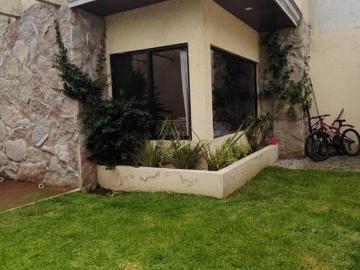 CASA EN VENTA DE UN PISO EN SAN ANDRES CHOLULA PUEBLA