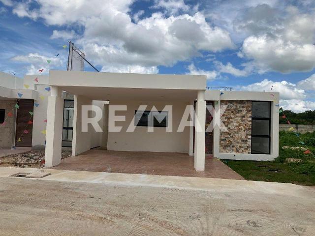 Casa en venta de un piso en Privada Morera, Cholul