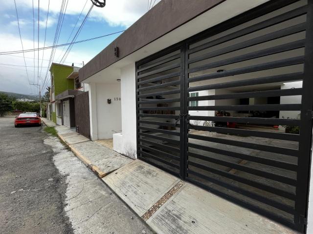 Casa en VENTA de una planta con 500 m2 de terreno en Residencial Campestre