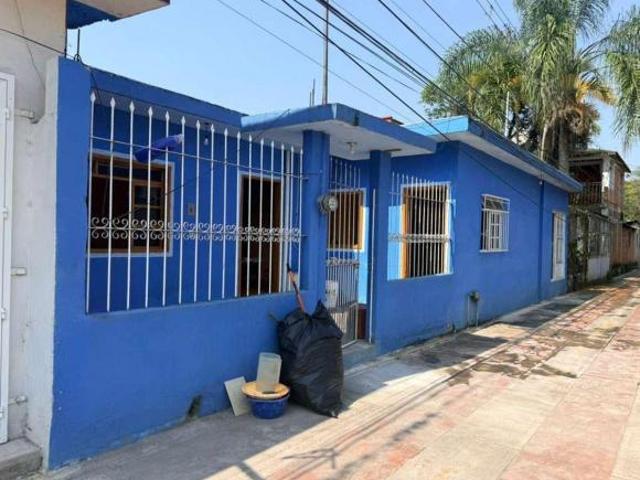 CASA EN VENTA DE UNA PLANTA A 5 MINUTOS DEL PARQUE DE FORTIN