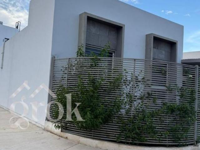 CASA EN VENTA DE UNA PLANTA EN RELIZ BOREAL