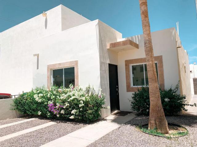 CASA EN VENTA DE UNA PLANTA EN RESIDENCIAL