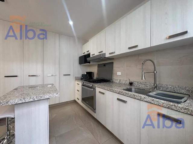 CASA EN VENTA DE UNA PLANTA EN VILLA TERI ZONA ALCAZAR