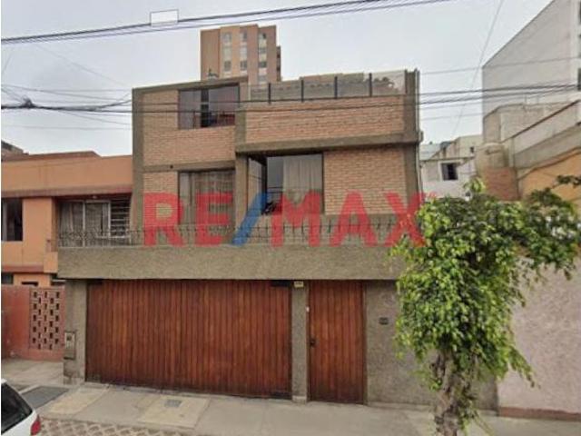 Casa En Venta De 152.47 M² Con 9 Habitaciones Cerca De La Pucp – Pueblo Libre Gran Potencial De Inversión