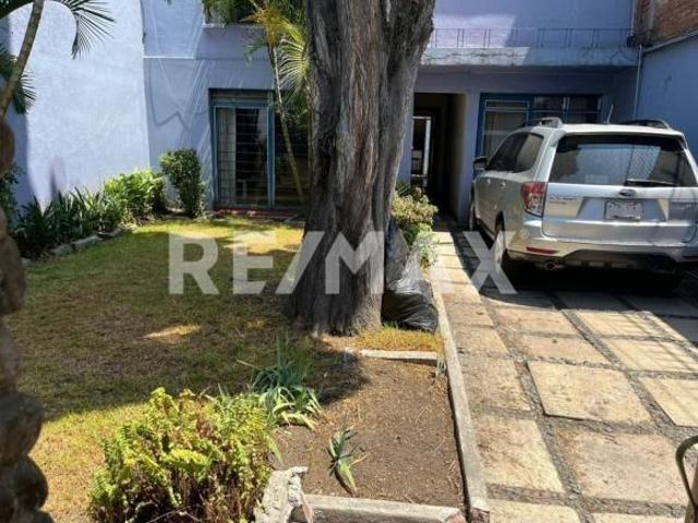 CASA EN VENTA DE 183 m2