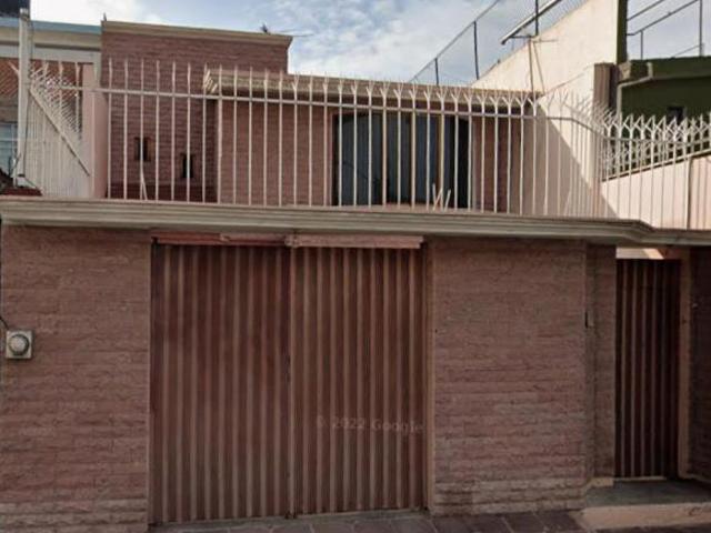 Casa en Venta de 125 m2 con 3 recámaras en Santa Ana Poniente Tlahuac