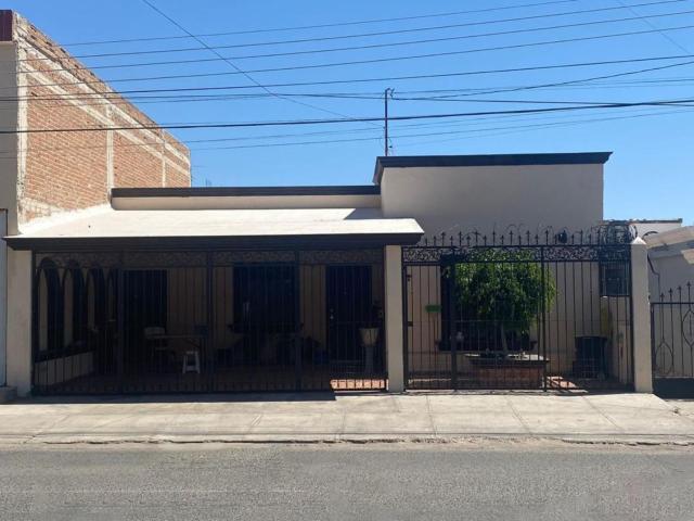 Casa en venta de 1 planta en Colonia Balderrama
