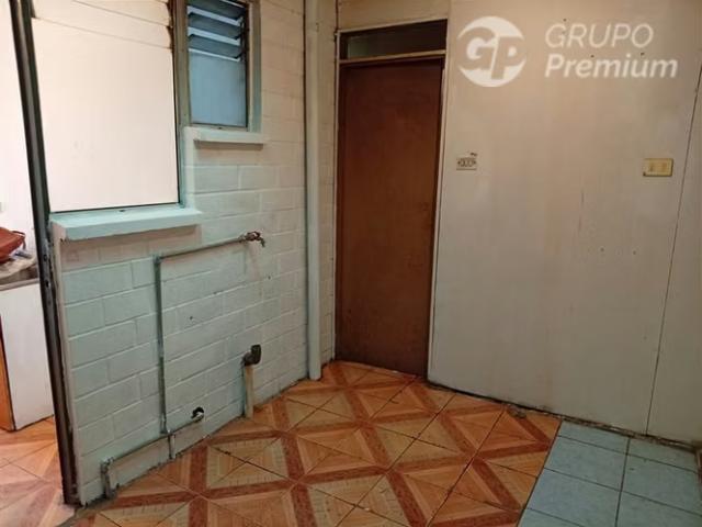 Casa en venta de 2 pisos pareada 3 dorm. 1 baño en Quillota | 3 dormitorios por 52000. 00 en Quillota