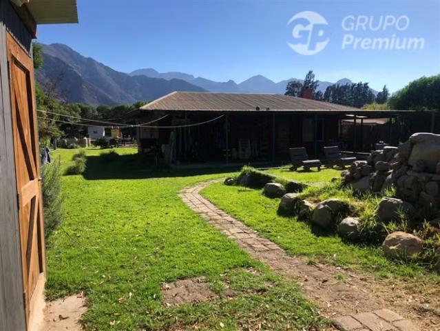 Casa en venta de 3 dorm, 1 baño Con Piscina en Llaillay | 3 dormitorios por 220000. 00 en Llaillay