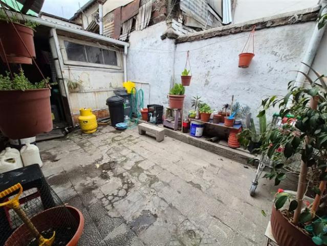 Casa en venta de 3 dorm. 1 baño en Independencia | 3 dormitorios por 2400.00 en Independencia