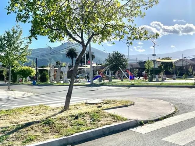 Casa en venta de 3 dorm. 2 baños. En La Cruz | 3 dormitorios por 2795.00 en La Cruz