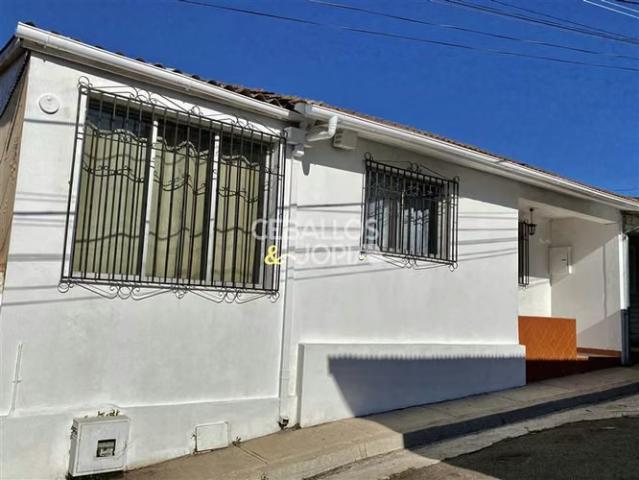 Casa en venta de 3 dorm. En Viña del Mar | 3 dormitorios por 3797.00 en Viña del Mar