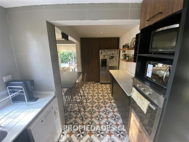 Casa en venta de 3 dorm. En Las Condes | 3 dormitorios por 18300.00 en Las Condes