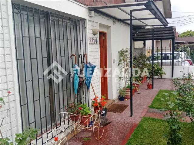 Casa en venta de 3 dorm. En Macul | 3 Dormitorios por 240000. 00 en Macul