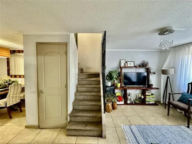 Casa en venta de 3 dorm. En Maipú | 3 dormitorios por 3100.00 en Maipú