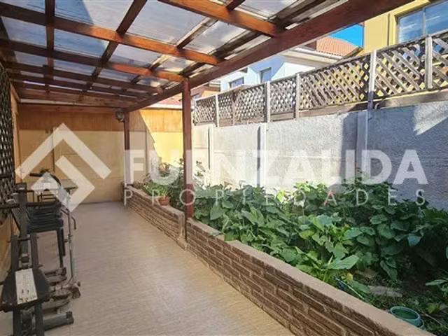 Casa en venta de 3 dorm. En San Bernardo | 3 dormitorios por 4200.00 en San Bernardo