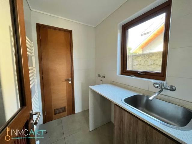 Casa en venta de 3 dorm. Frente colegio Pumahue, Temuco | 3 dormitorios por 10500.00 en Temuco
