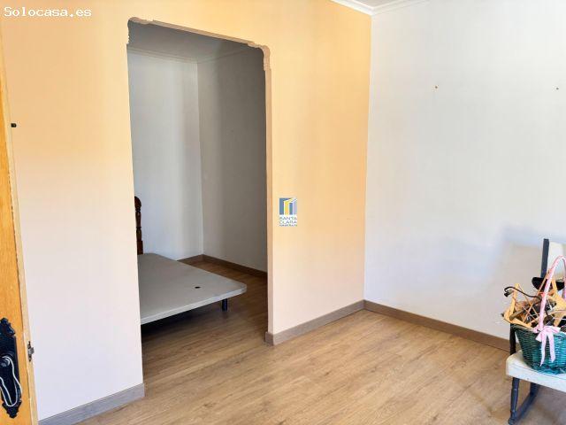 CASA EN VENTA DE 3 DORMITORIOS, 2 BAÑOS, GARAJE, PATIO Y PISCINA EN VILLALONSO ZAMORA
