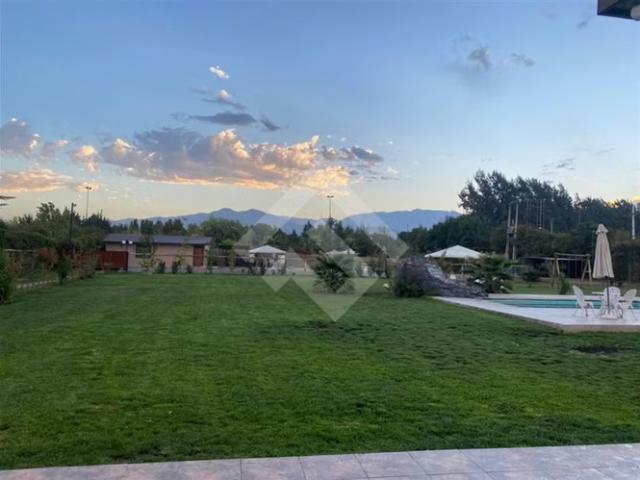 Casa en venta de 3 dormitorios en Colina Lo Pinto | 4 dormitorios por 22000.00 en Colina