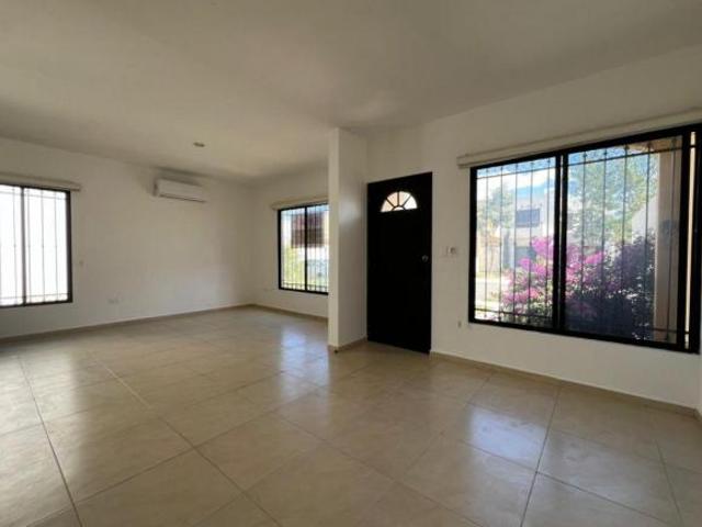 Casa en Venta de 3 habitaciones en Gran Santa Fe al Norte de Mérida Yucatán