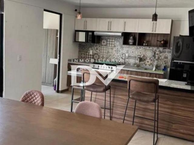 CASA EN VENTA DE 3 HABITACIONES EN LOMAS DE ANGELOPOLIS 3