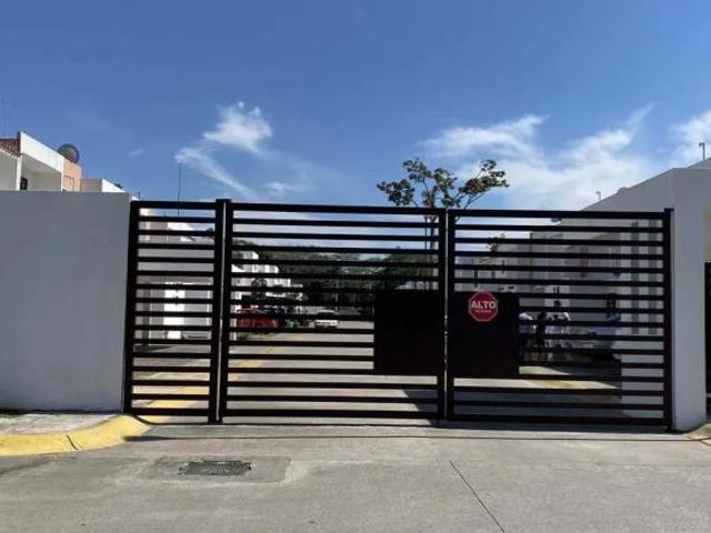 Casa en venta de 3 recamaras en Villahermosa