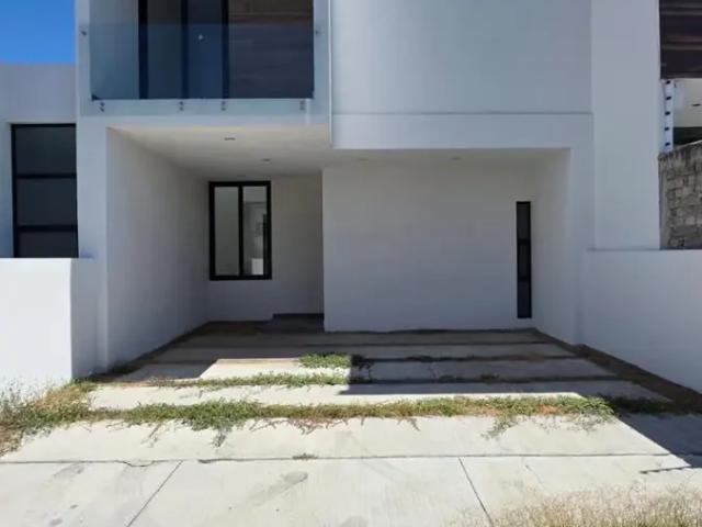 Casa en venta de 3 recámaras Super céntrica