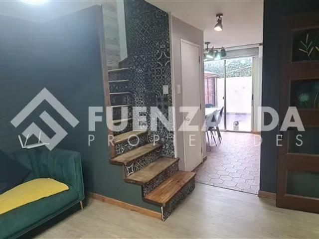 Casa en venta de 3D/3B Maipú Sector Los Castaños | 3 dormitorios por 3600.00 en Maipú