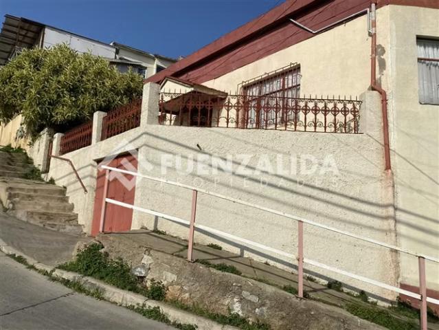 Casa en venta de 4 dorm. En Valparaíso | 4 dormitorios por 280000. 00 en Valparaíso