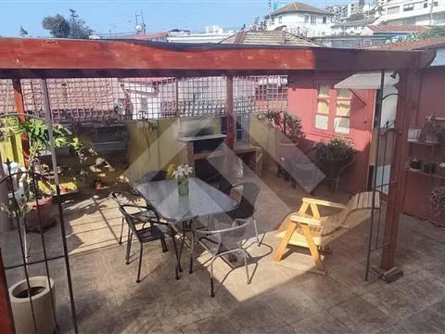Casa en venta de 4 dorm. En Viña del Mar | 4 dormitorios por 7000.00 en Viña del Mar