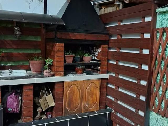 Casa en venta de 4 dorm. En Calera | 4 dormitorios por 1945.00 en Calera