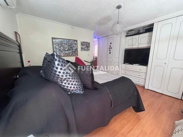 Casa en venta de 4 dorm. En Calle Larga | 4 dormitorios por 12300.00 en Calle Larga