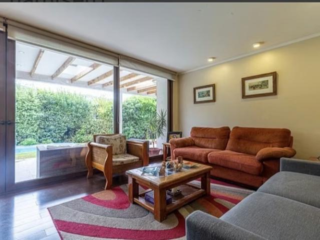 Casa en venta de 4 dorm. En Colina | 4 dormitorios por 11900.00 en Colina