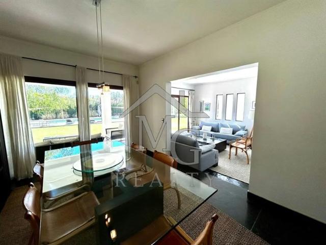 Casa en venta de 4 dorm. En Colina | 4 dormitorios por 22500.00 en Colina